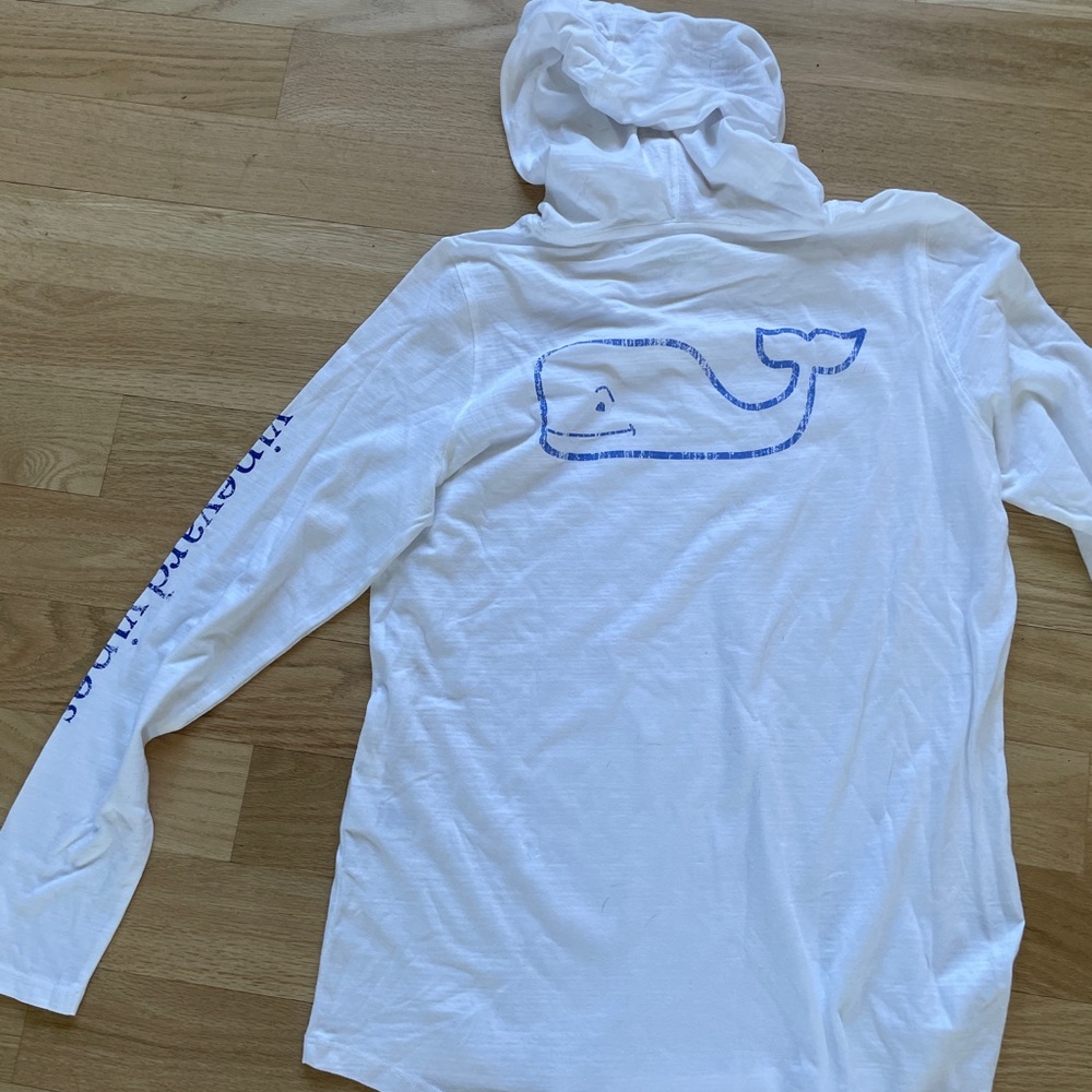 Vineyard Vines White Hooded Long Sleeve Tee with Blue Logo New with tags - Picture 3 of 4